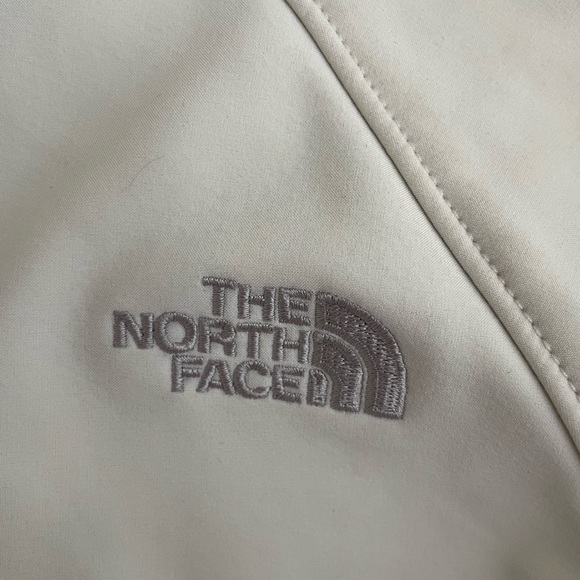 The North Face Apex Bionic Womens Softshell Jacket - Picture 7 of 9